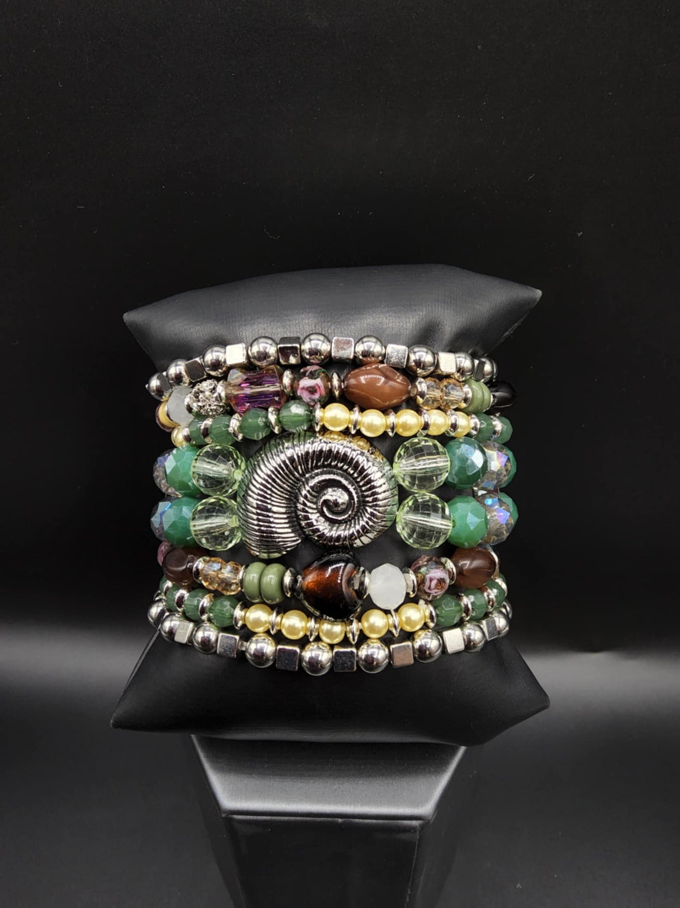 Paparazzi Snail Shell SweetStack - Green