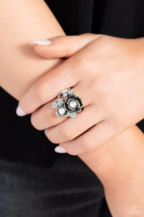 Paparazzi Ring ~ Fine-BLOOMING - White