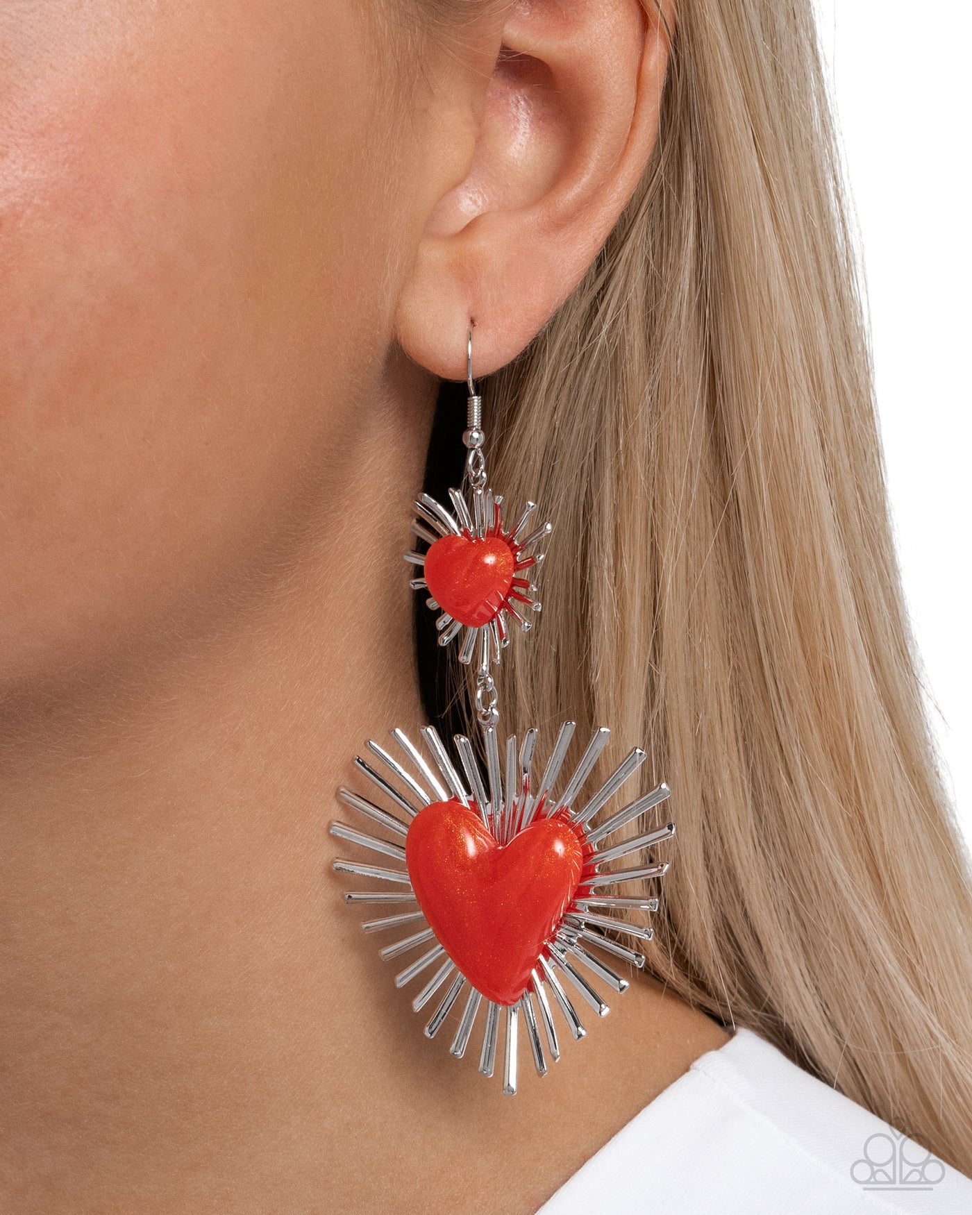 Paparazzi Sunburst Sweethearts - Red