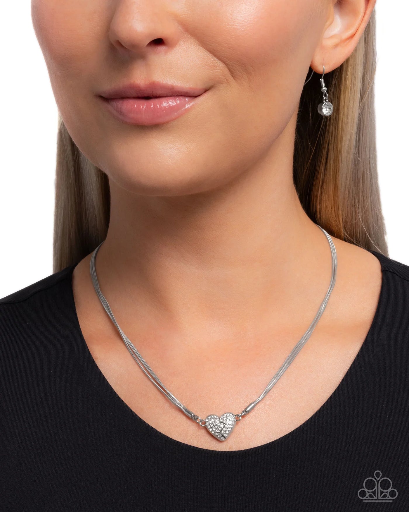 Paparazzi Heartbroken Bling