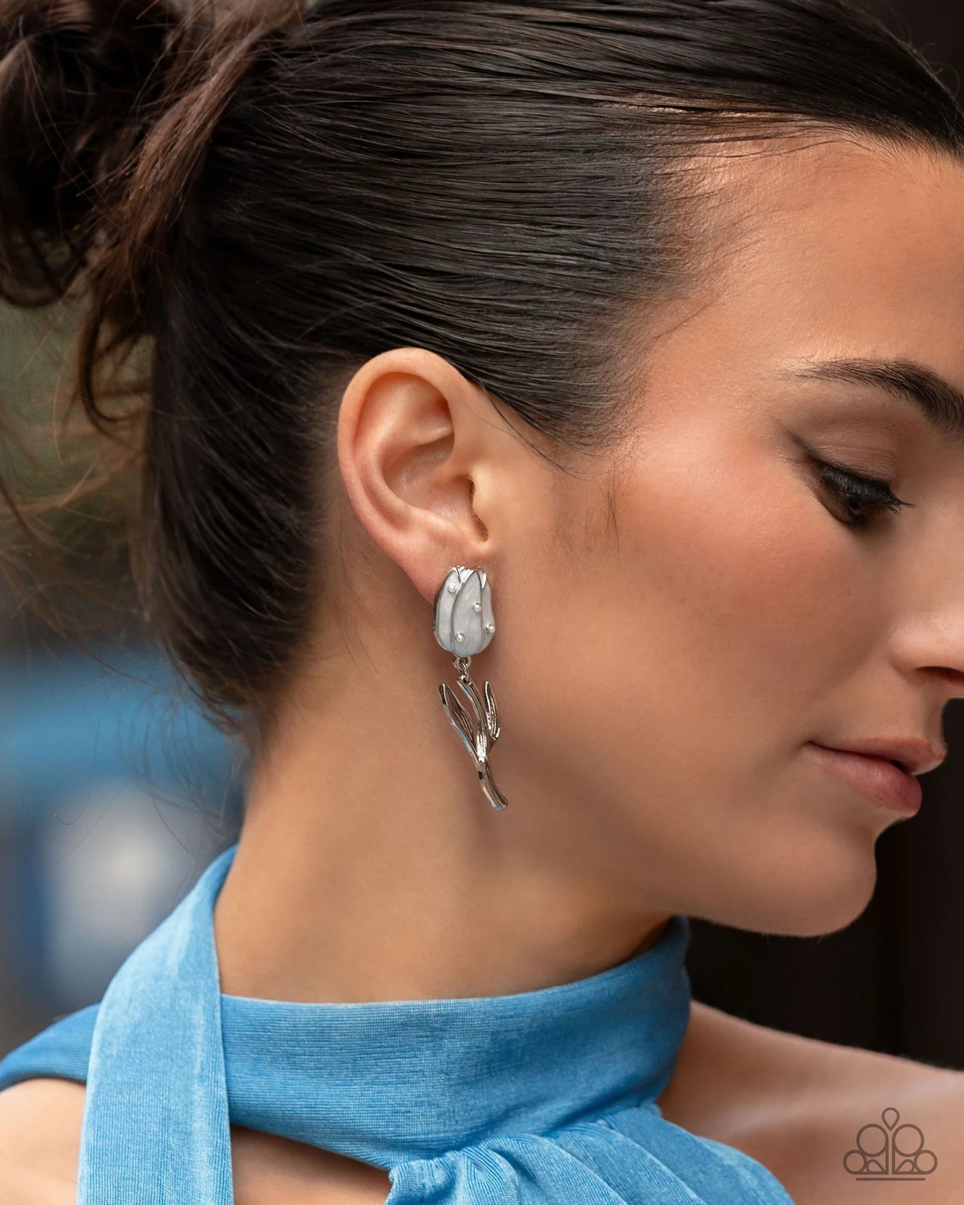 Paparazzi Timeless Tulip