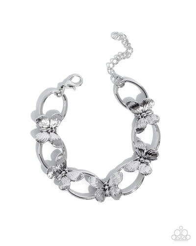 Paparazzi Fluttering Butterfly Build - Silver