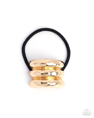 Paparazzi Crimped Celebrity - Gold