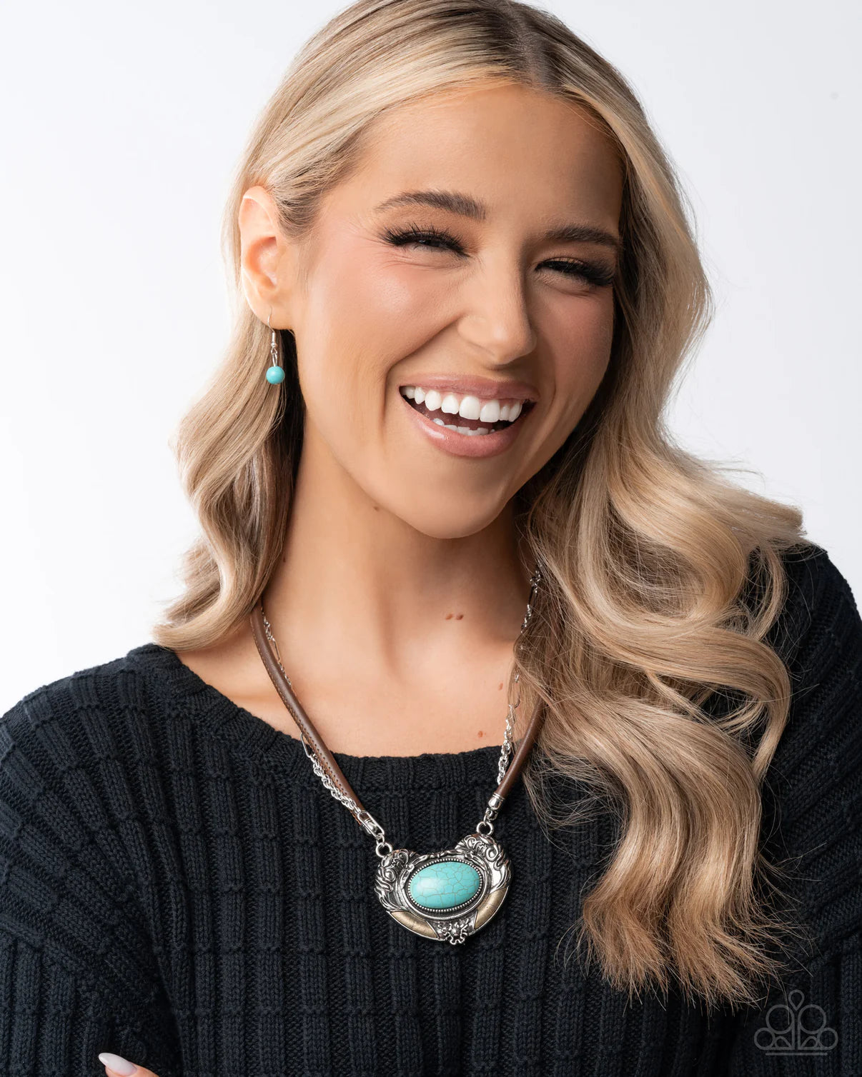 Convention 2025 Paparazzi Grounded Gesture - Blue