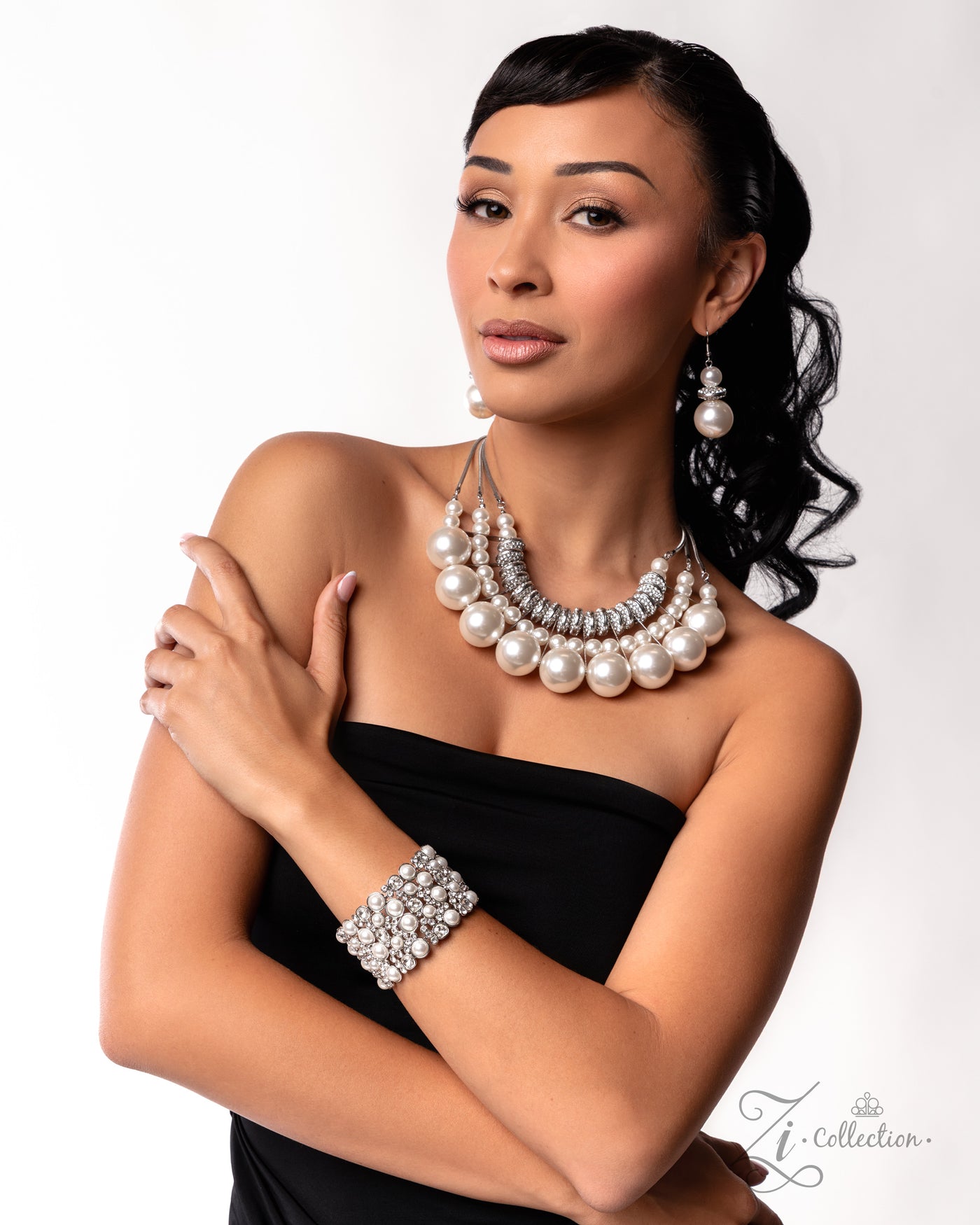 2025 Paparazzi Zi Collection Comfortable Chic - White