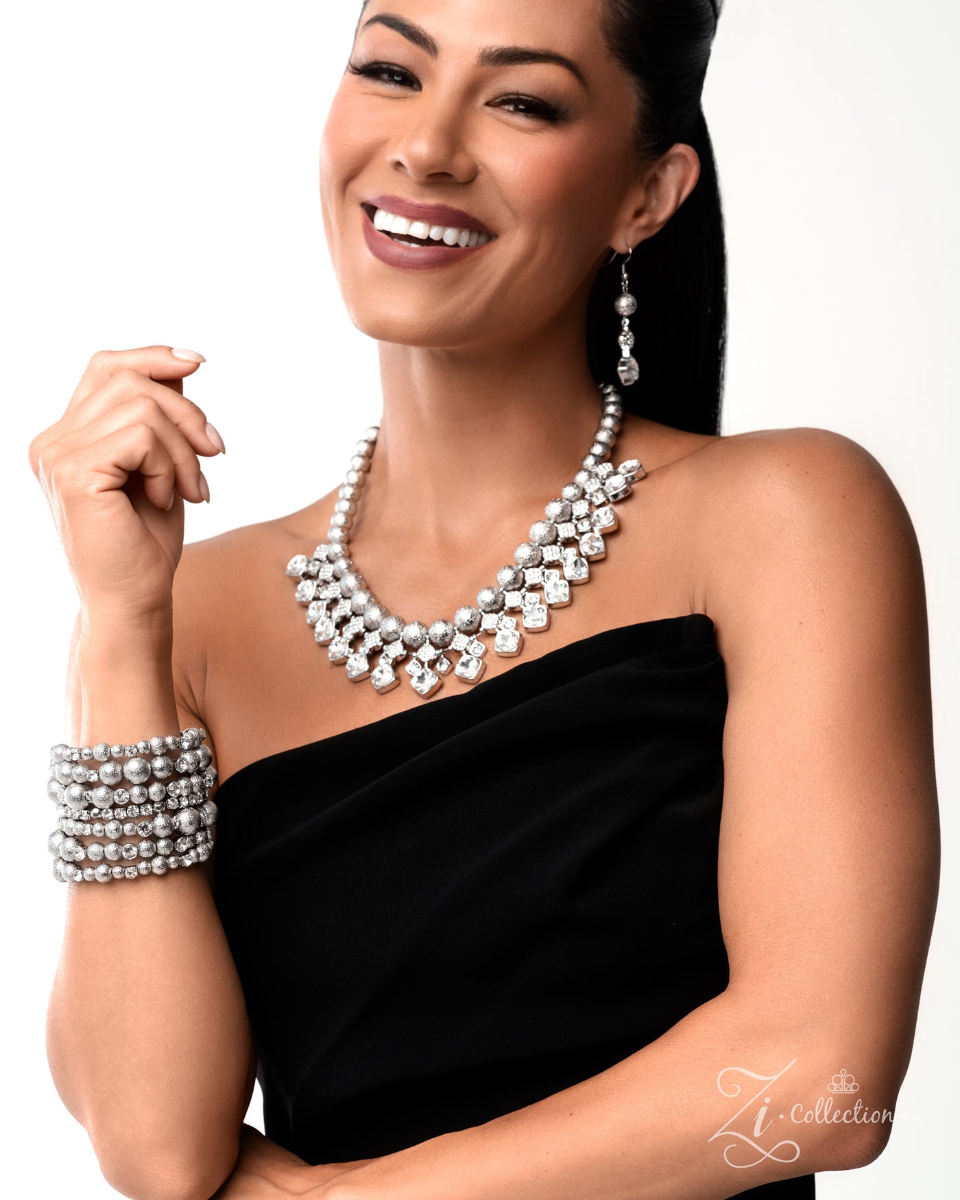 2025 Paparazzi Zi Collection Contemplative Class - White