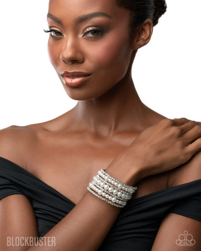 Paparazzi Finalized Flair - White