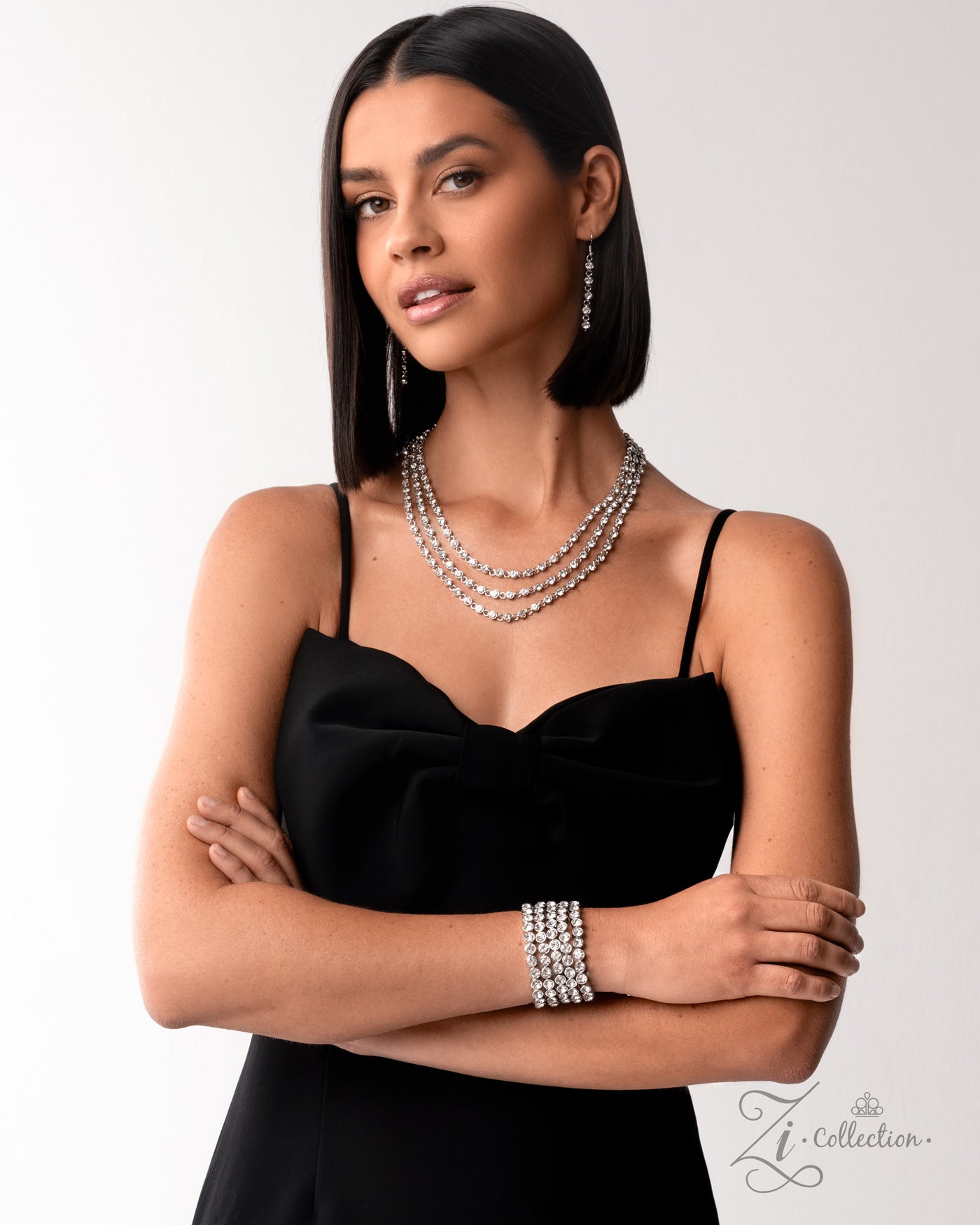 2025 Paparazzi Zi Collection Modest Moment - White