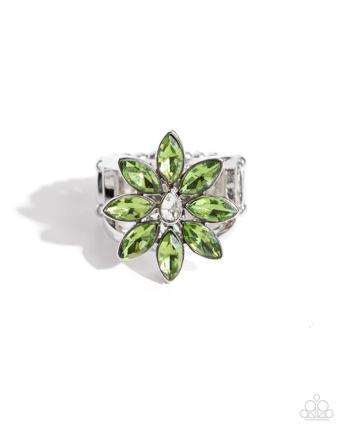 Paparazzi Petaled Performance - Green