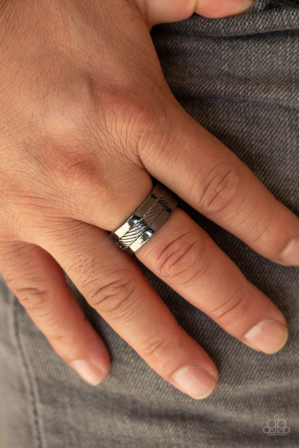 Paparazzi Scrape The Barrel - Black