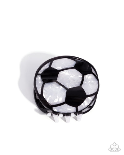 Paparazzi Soccer Shimmer - Black