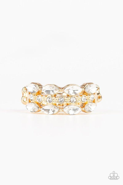 Paparazzi Distractingly Demure - Gold