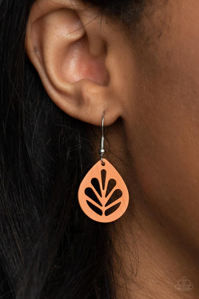 Paparazzi Earring ~ LEAF Yourself Wide Open