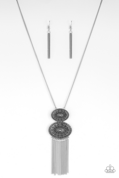 Paparazzi Sun Goddess - Silver